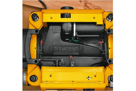 Купить Рейсмусный станок DEWALT 1800 Вт  макс. ширина 330 мм DW735-KS фото №16