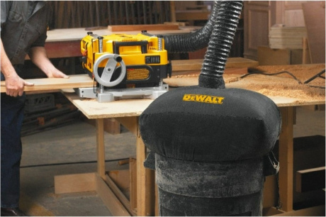 Купить Рейсмусный станок DEWALT 1800 Вт  макс. ширина 330 мм DW735-KS фото №17